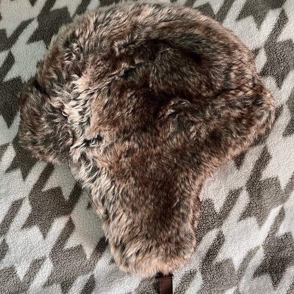 Target hat - Picture 2 of 5